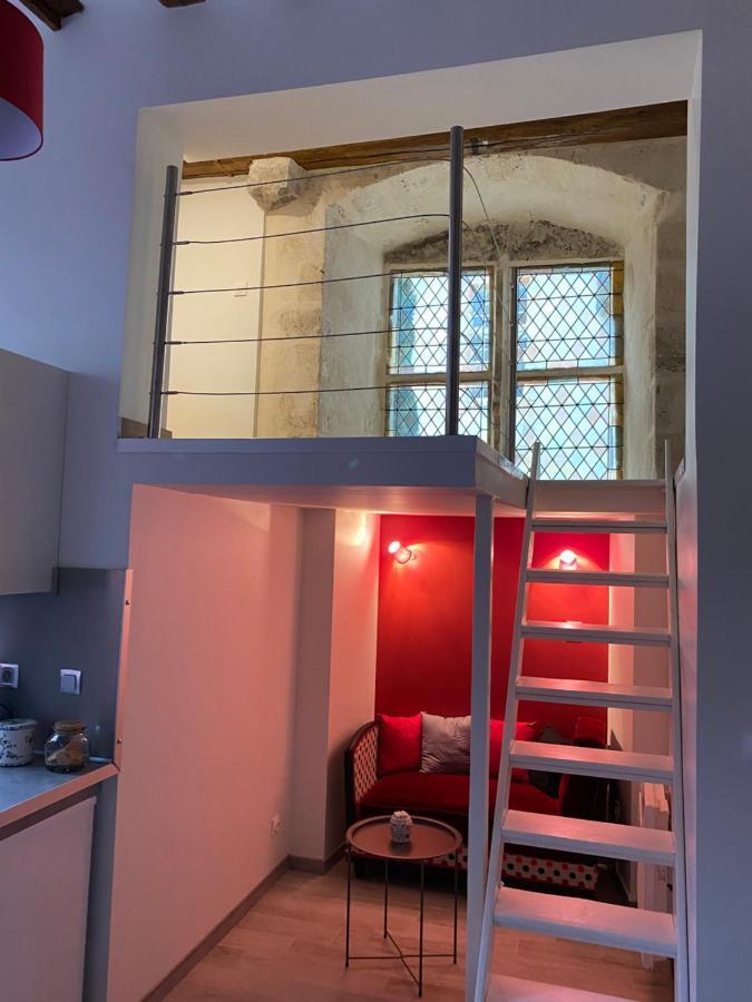 Le Gite De Lancelot Avec Balneo City Center Sens Exterior foto